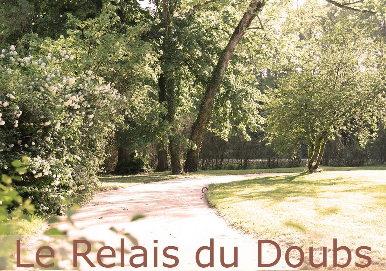 Le Relais Du Doubs En Bourgogne Bed & Breakfast Ciel Bagian luar foto